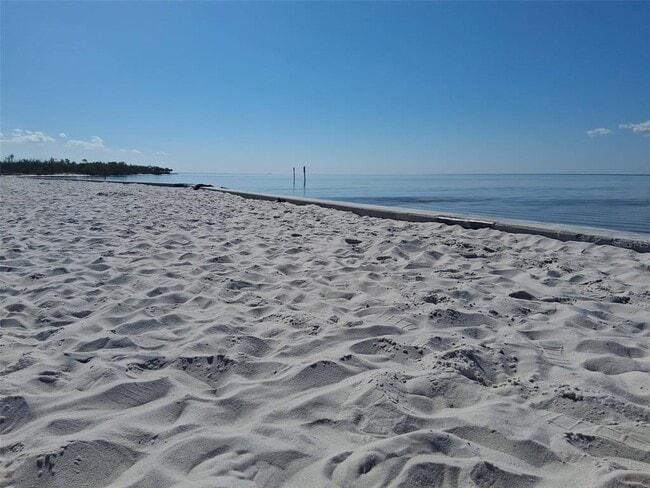 Building Photo - 216 Berry St