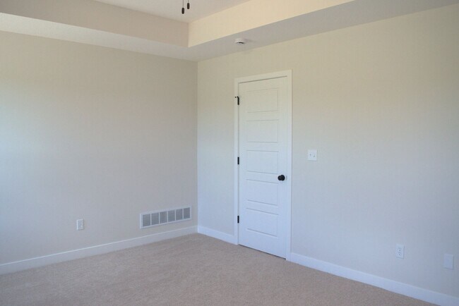 Building Photo - New construction three-bedroom 2-bathroom Home In Tuscany Ridge!