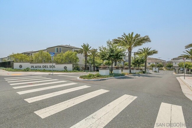 Building Photo - 5212 Beachfront Cove