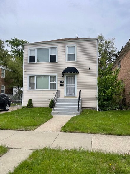 Building Photo - 153 E 119th St