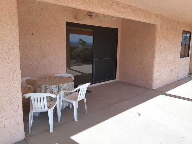 Building Photo - 1771 Miramar Dr