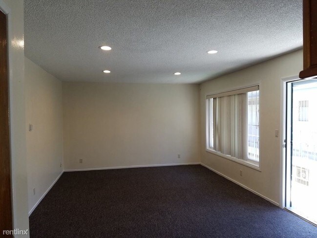 Building Photo - 2 br, 1 bath  - 442 Solano Ave