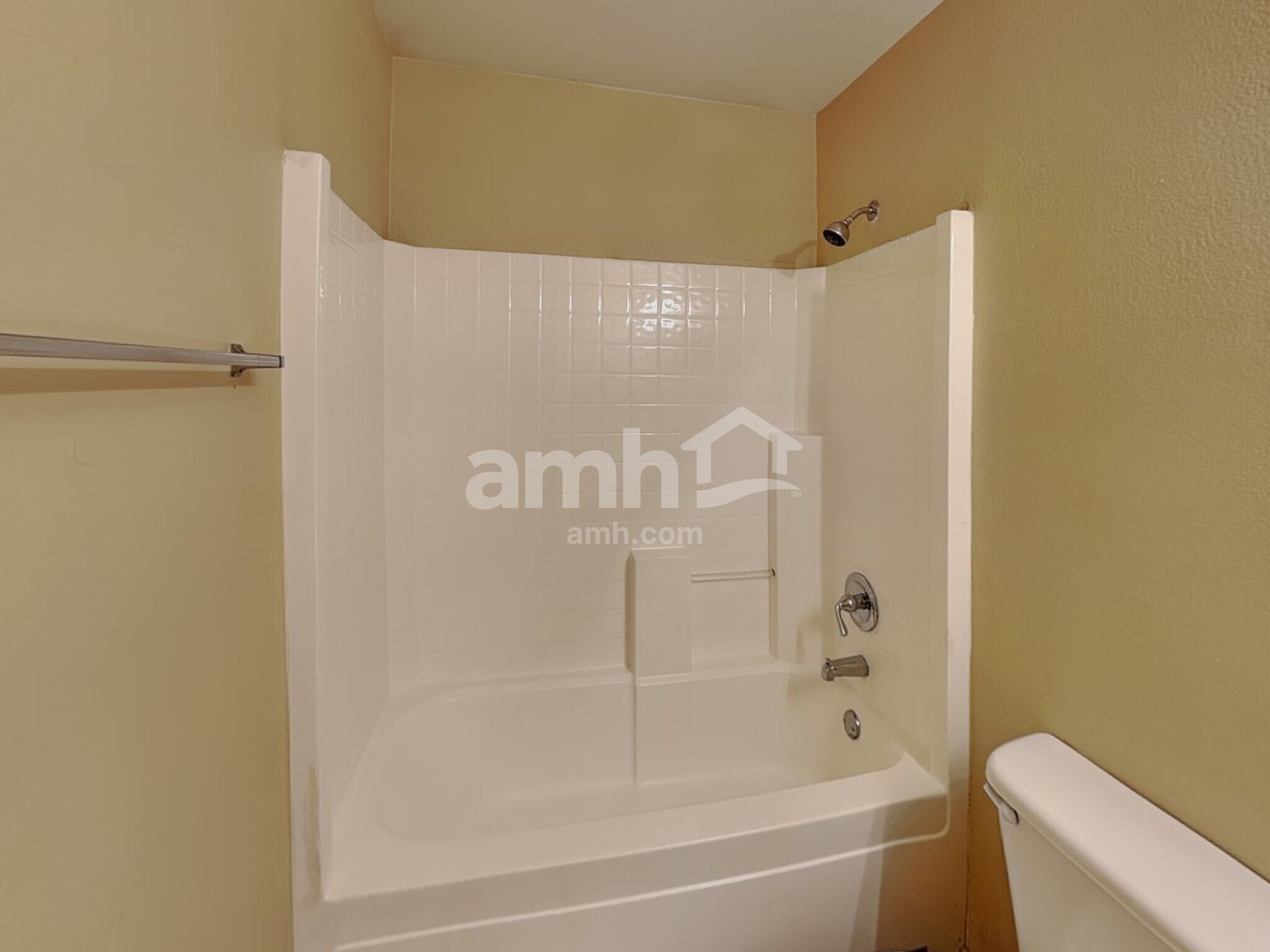 Building Photo - 909 Remington Dr