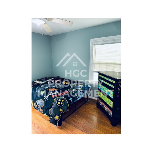 Building Photo - 507 Greenway Dr