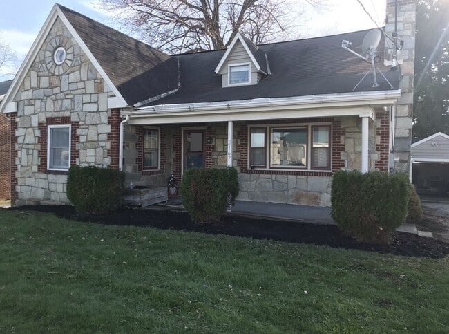 Building Photo - 2167 Baltimore Pike