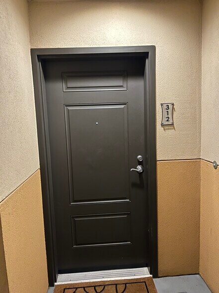 #312 entrance - 3877 Pell Pl