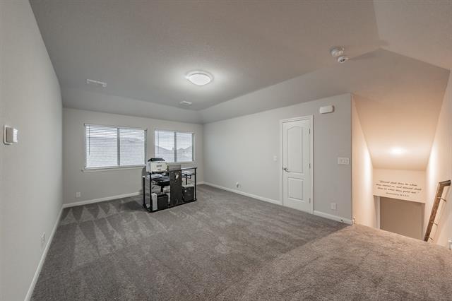 Building Photo - 1116 Kingbird Ln