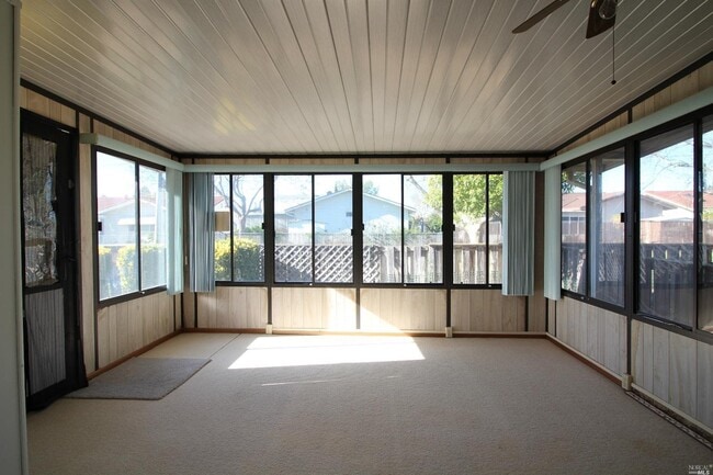 Building Photo - 132 Bryce Way