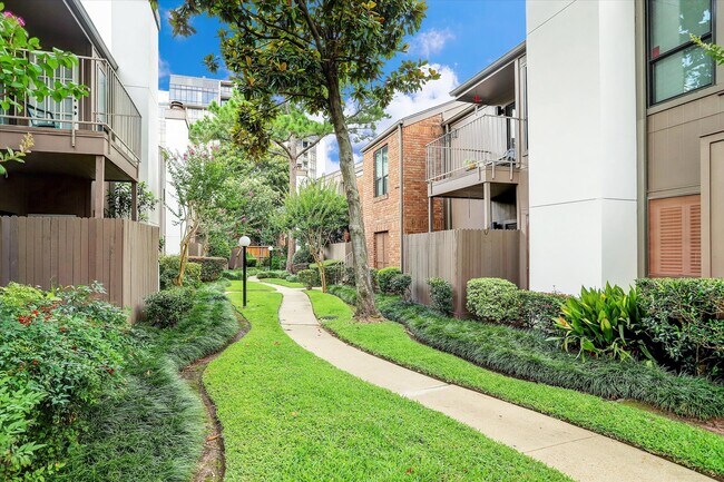 Building Photo - 1201 Bering Dr