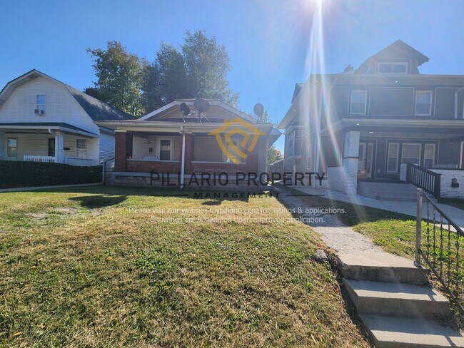 Primary Photo - 1137-1139 W 35th St