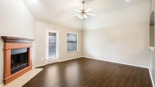 Building Photo - 5209 Bear Valley Dr