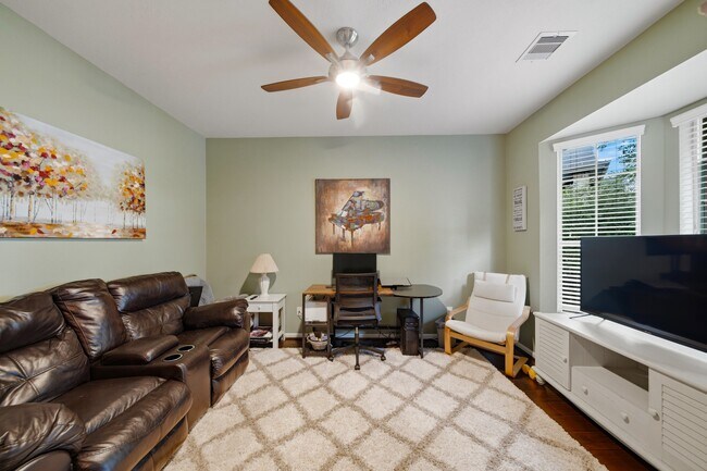 Building Photo - 4462 Gerona St