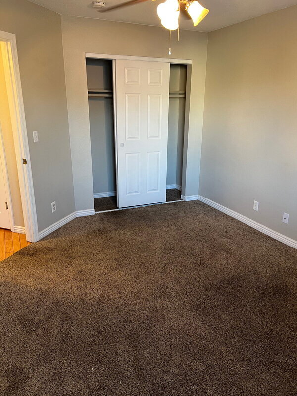 Building Photo - 5111 E Downing St