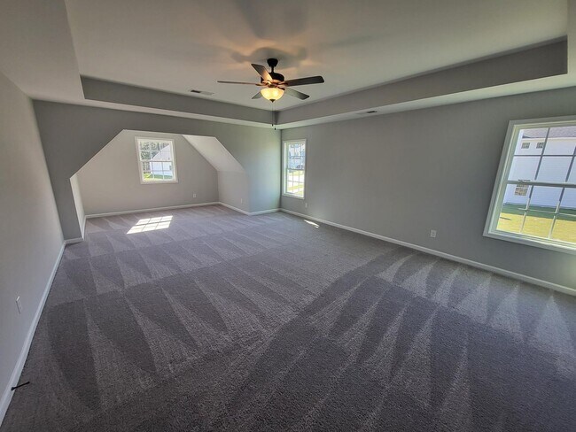 Building Photo - 227 Haverford Dr