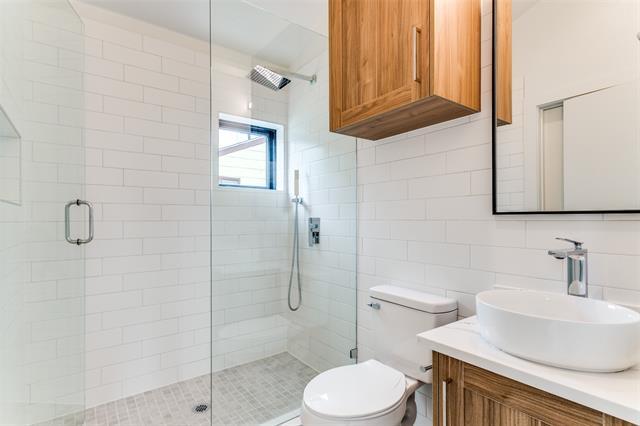 Building Photo - 1312 N Prairie Ave