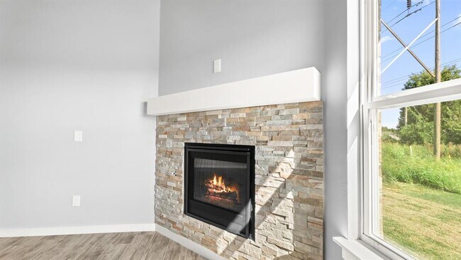 Building Photo - 520 Kearny Ln