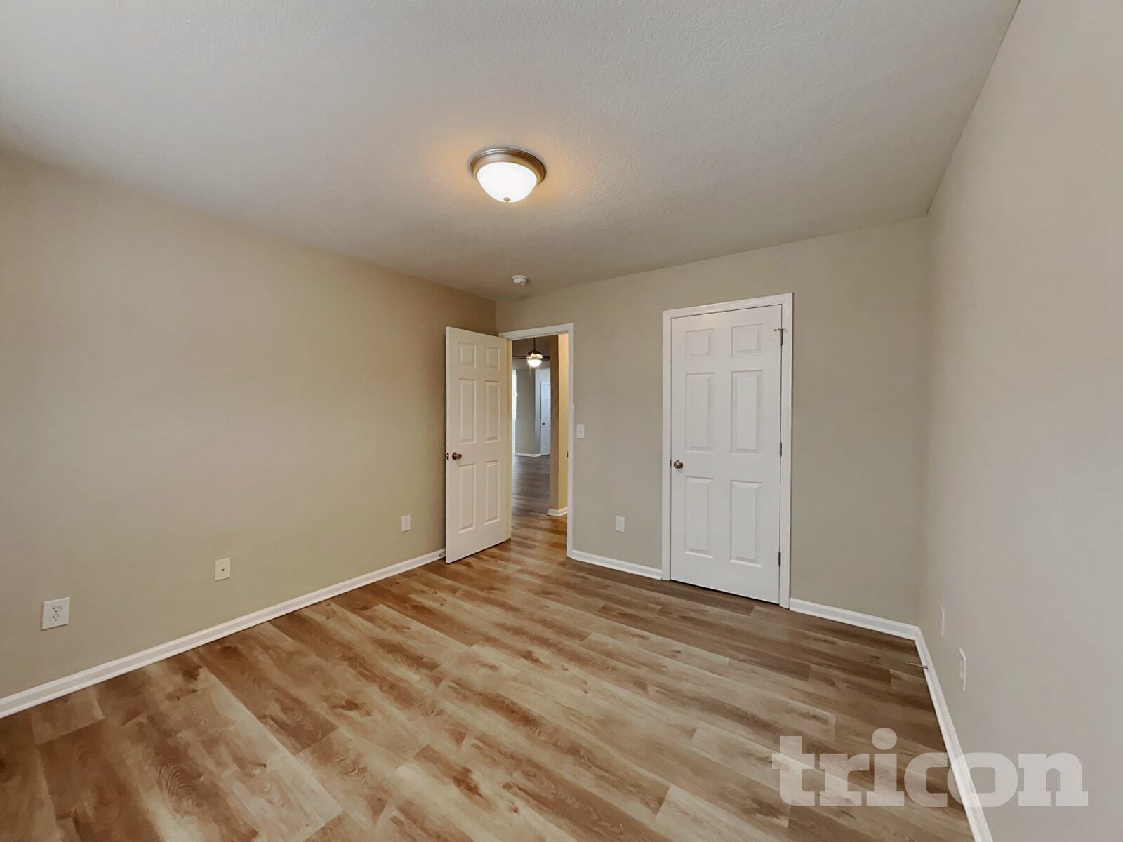 Building Photo - 110 Kingscreek Dr