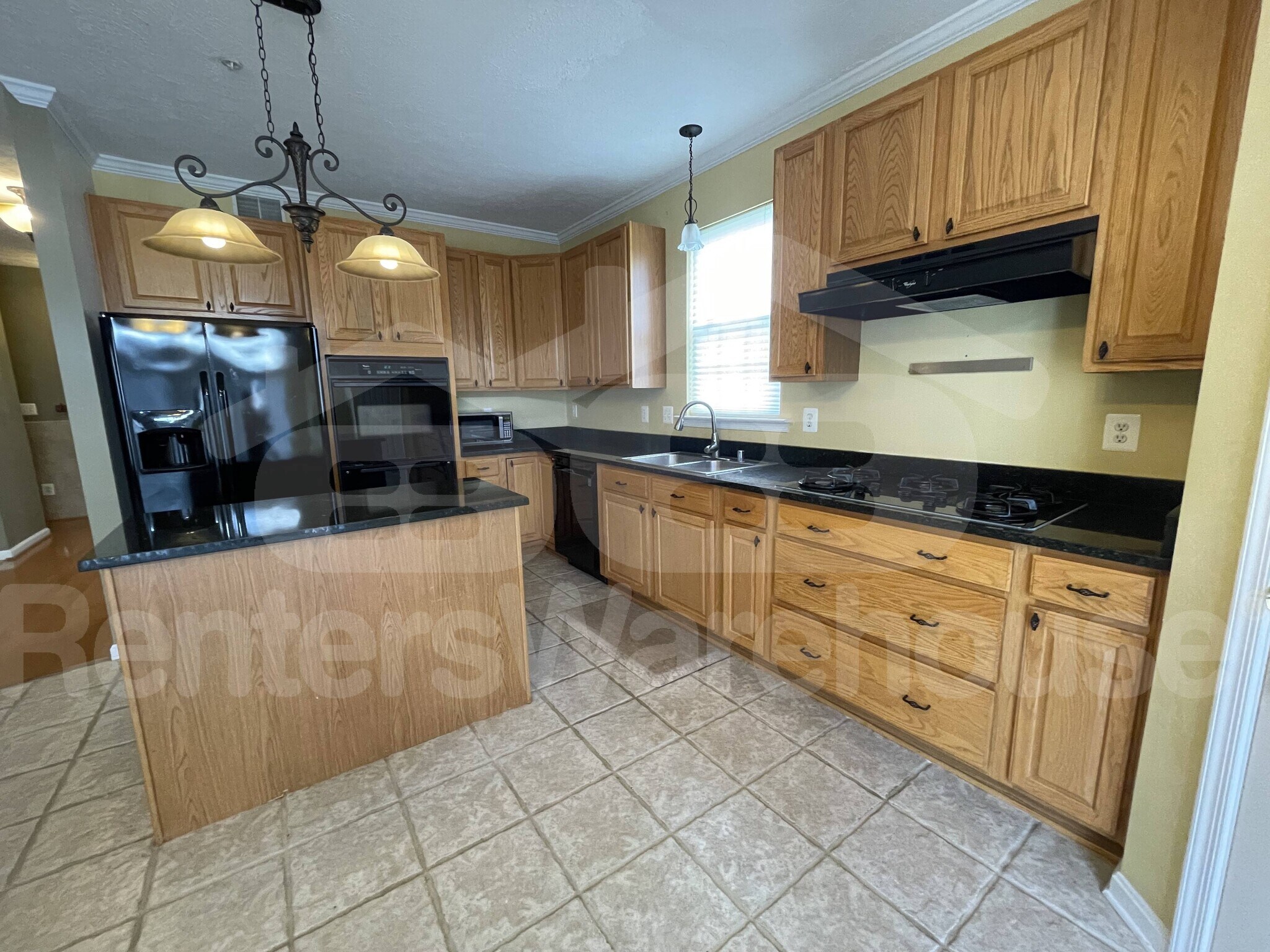 Building Photo - 217 Colgate Dr