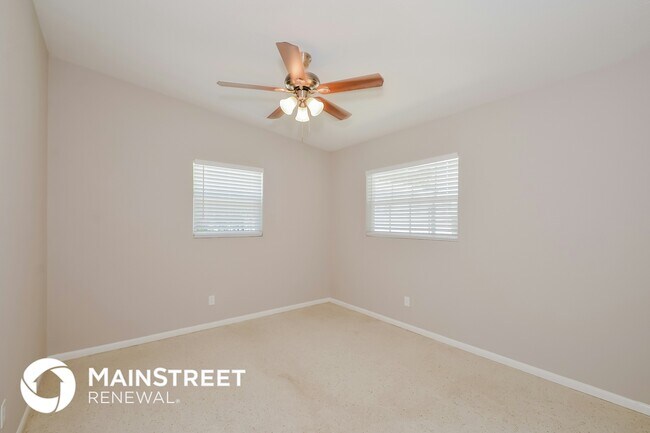 Building Photo - 1642 Banyan Dr