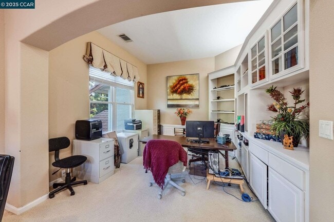 Building Photo - 1105 Peacock Creek Dr