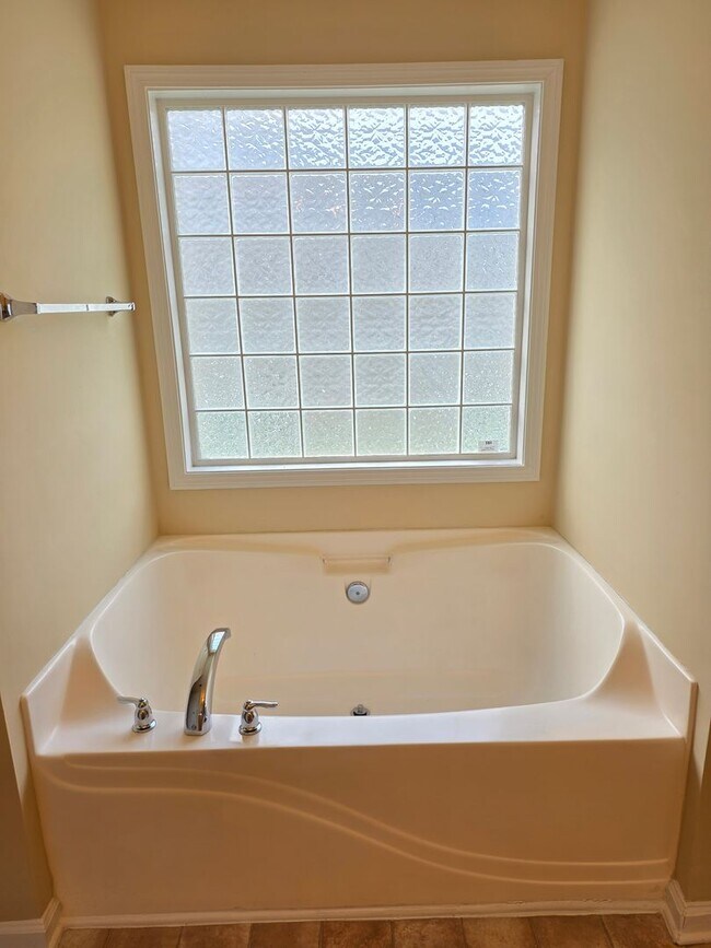 Building Photo - Nice 3 bed 2 bath Ranch located in Dallas