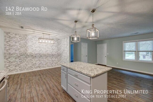 Building Photo - 142 Beawood Rd