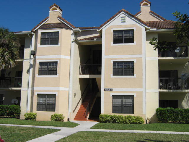 Building Photo - Excellent  location in Coral Springs