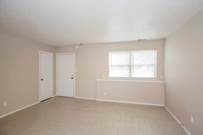 Living Room - The Clearing