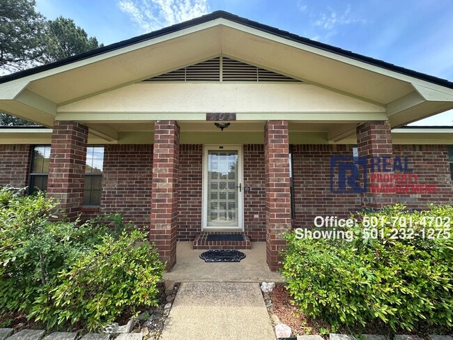 Building Photo - Beautiful 3 Bed 2 Bath Home In Hot Springs School District!