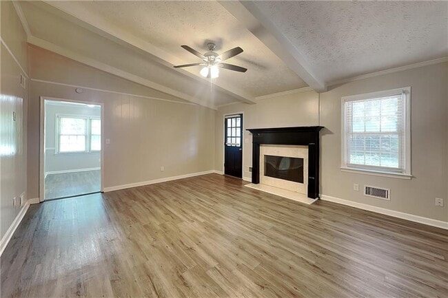Building Photo - 1625 Sonya Dr