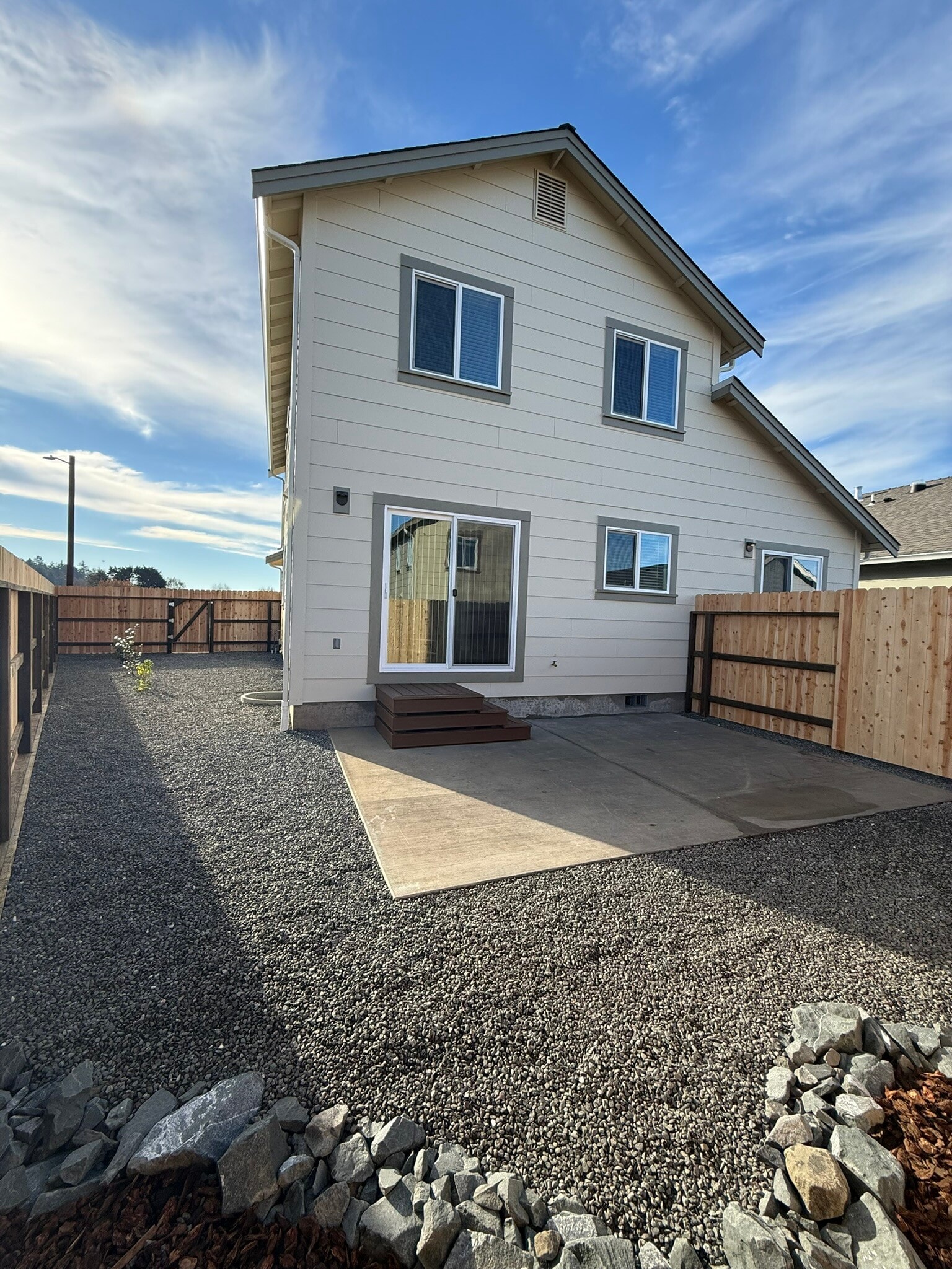 Building Photo - 1660 Ascent Pl