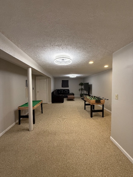 Building Photo - 3523 Susan Lewis Dr