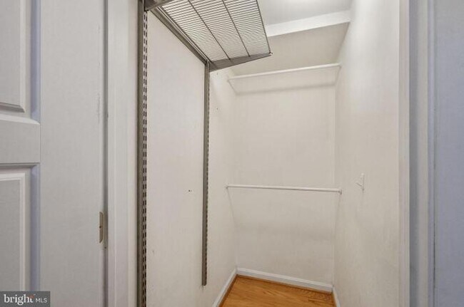 Building Photo - 1438 Meridian Pl NW