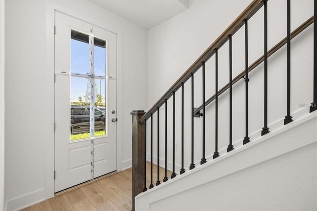 Building Photo - 15489 Hamlin Pk Dr