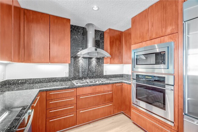 Building Photo - 3131 Michelson Dr