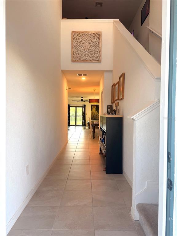 Building Photo - 9116 Tequila Sunrise Dr