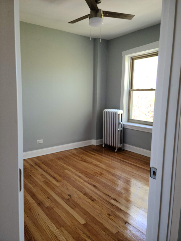 Building Photo - 4839 W Addison St