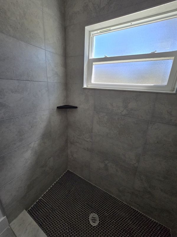 Building Photo - 11670 SE 55th Ln