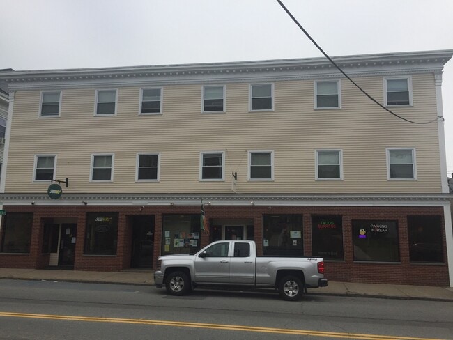Primary Photo - 38 Central St