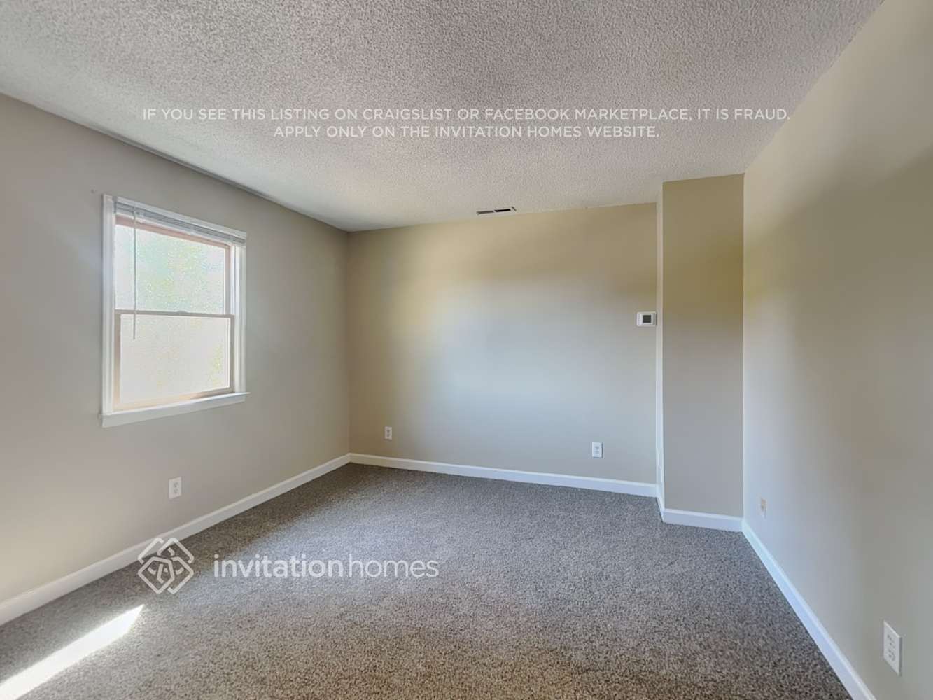 Building Photo - 11347 Mendora Dr