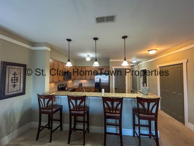 Building Photo - Furnished Condo on Logan Martin Lake