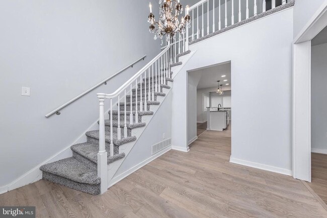 Building Photo - 115 Greenvale Ct