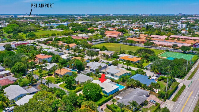 Building Photo - 309 Rilyn Dr