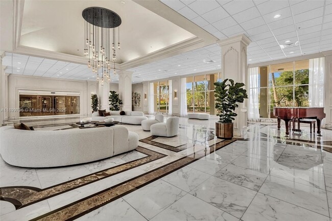 Building Photo - 5600 Collins Ave