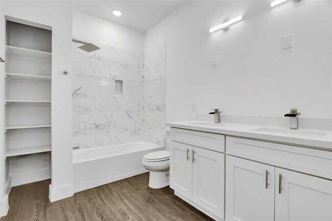 Building Photo - 4512 Brinkley St