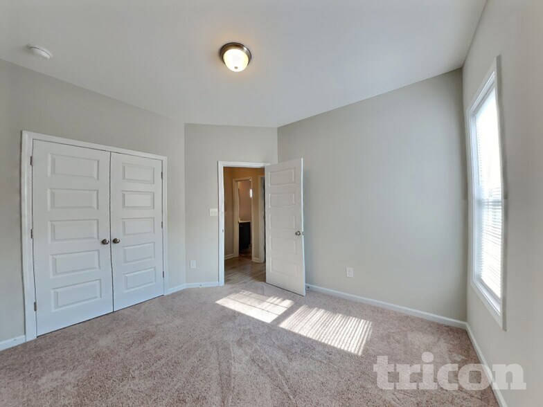 Building Photo - 232 Whetstone Dr