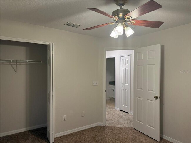 Building Photo - 122 Brightview Dr