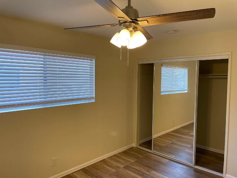 Building Photo - 2977 Mendoza Dr