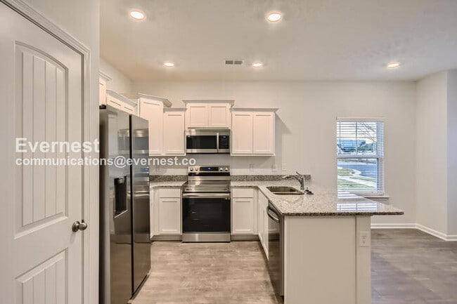 Building Photo - 208 Ansley Wy