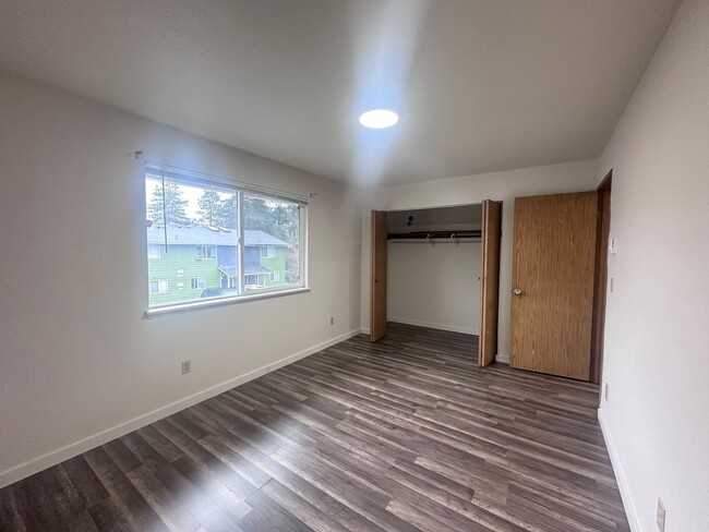 Building Photo - Spacious & Stylish 2-Bedroom Home in Aubur...